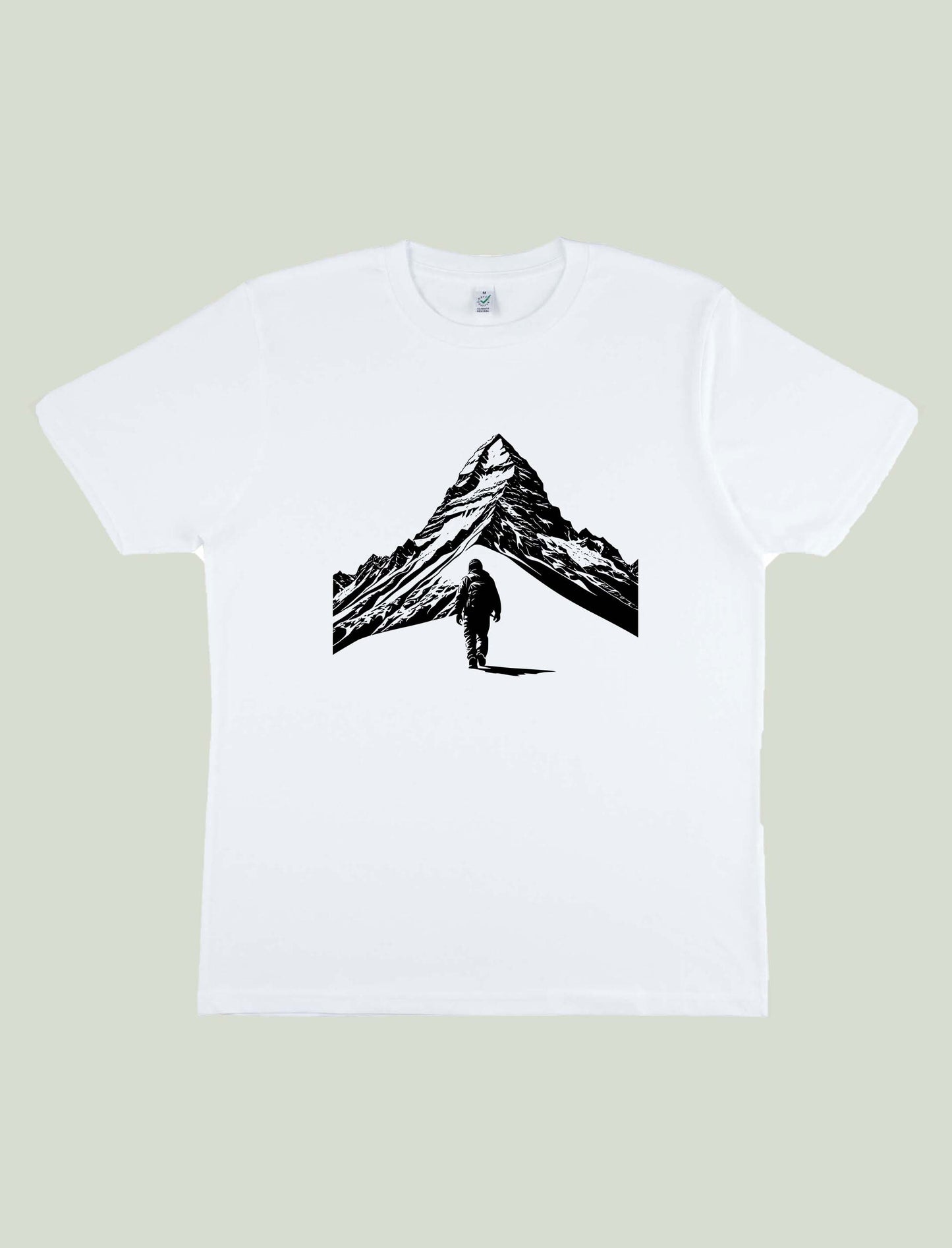 Man walking the mountain - White Tshirt (kopie)
